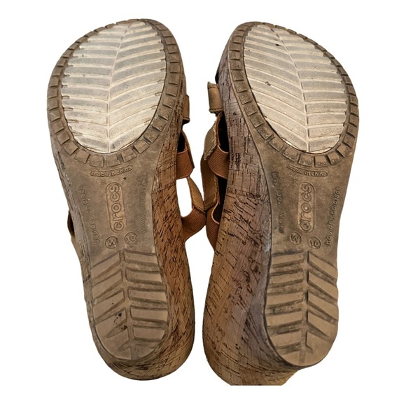 Crocs Wedge Heels‎ - Picture 6 of 7